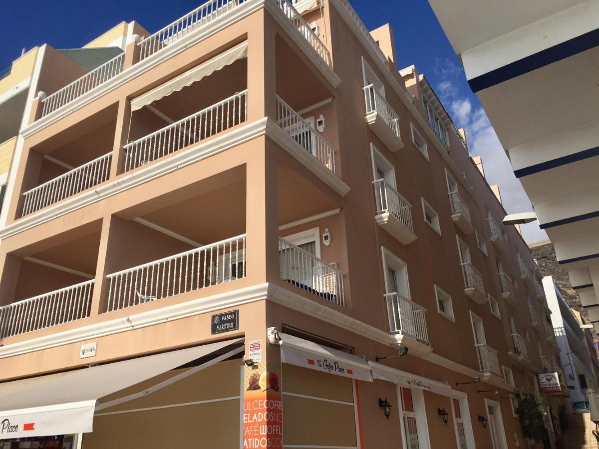 Regata Apartamentos Puerto De Naos Bagian luar foto